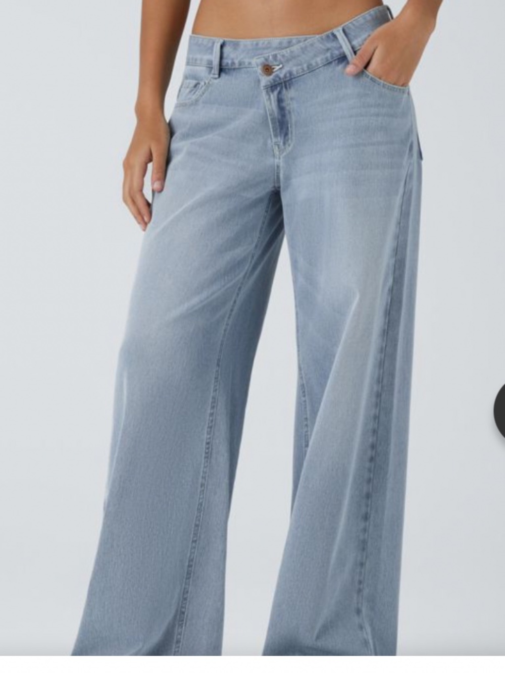 Halara Flex™ Denim Halara Flex™ Asymmetric Low Rise Zipper Pockets Baggy leg